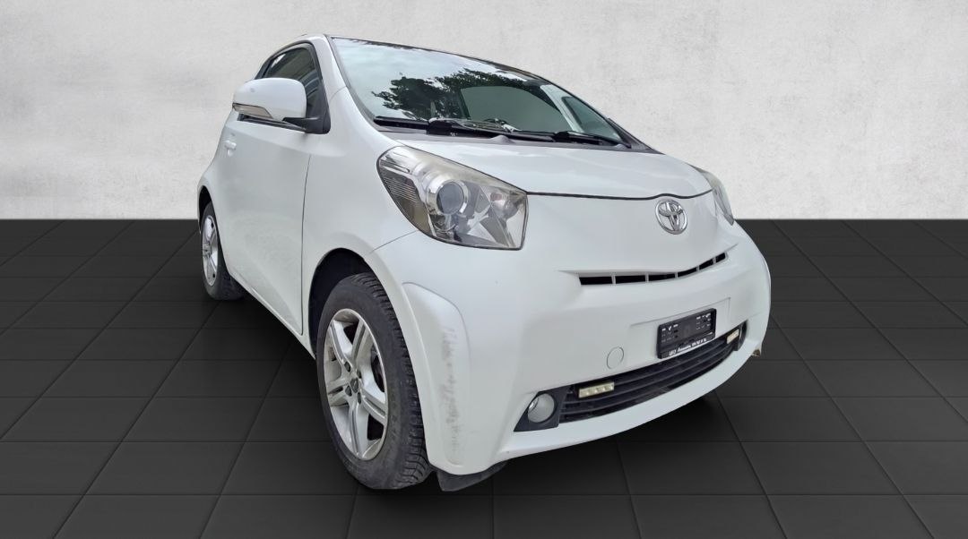 Toyota iQ automatique à louer au mois à Genève dès CHF 890