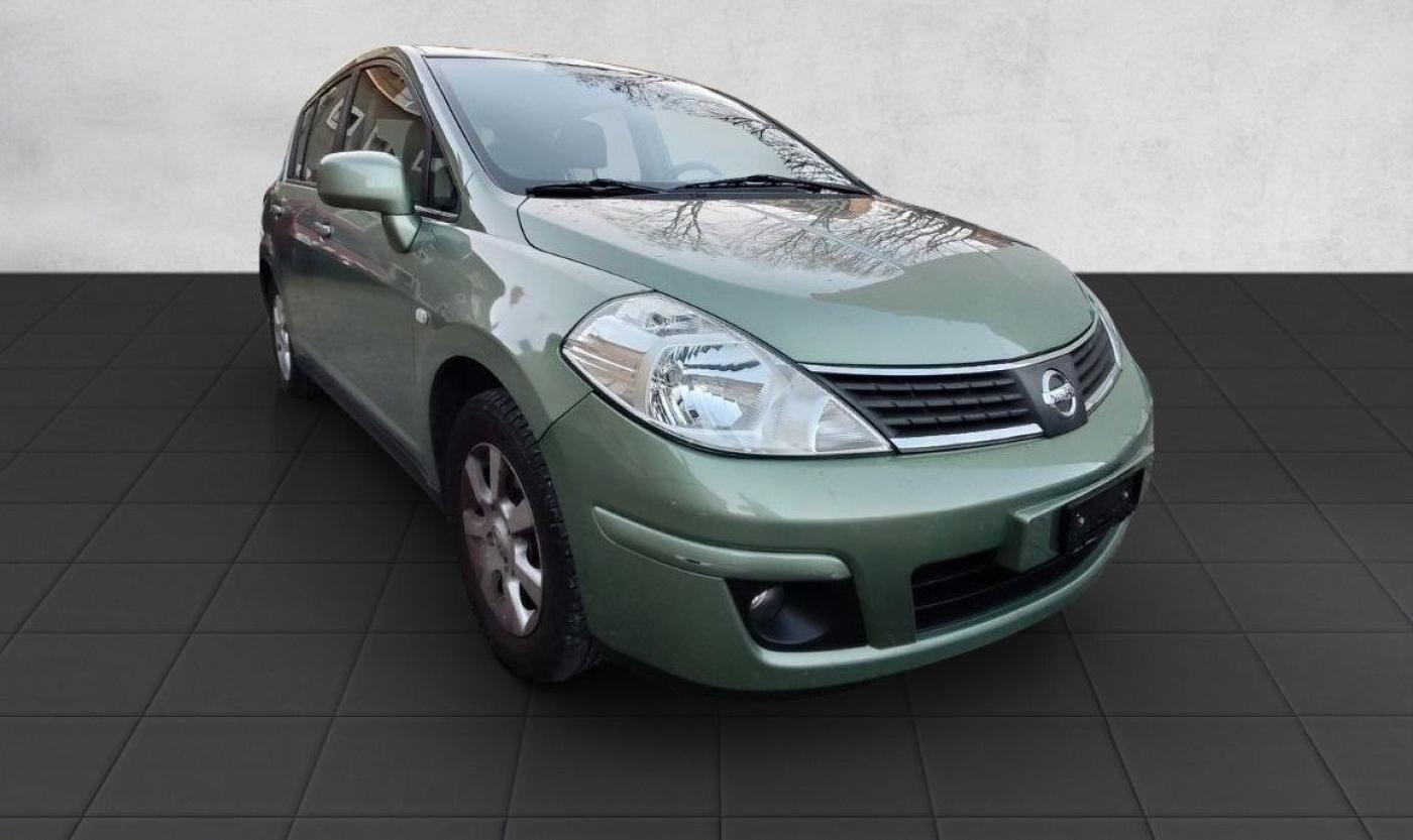 Nissan Tiida à louer au mois à Genève